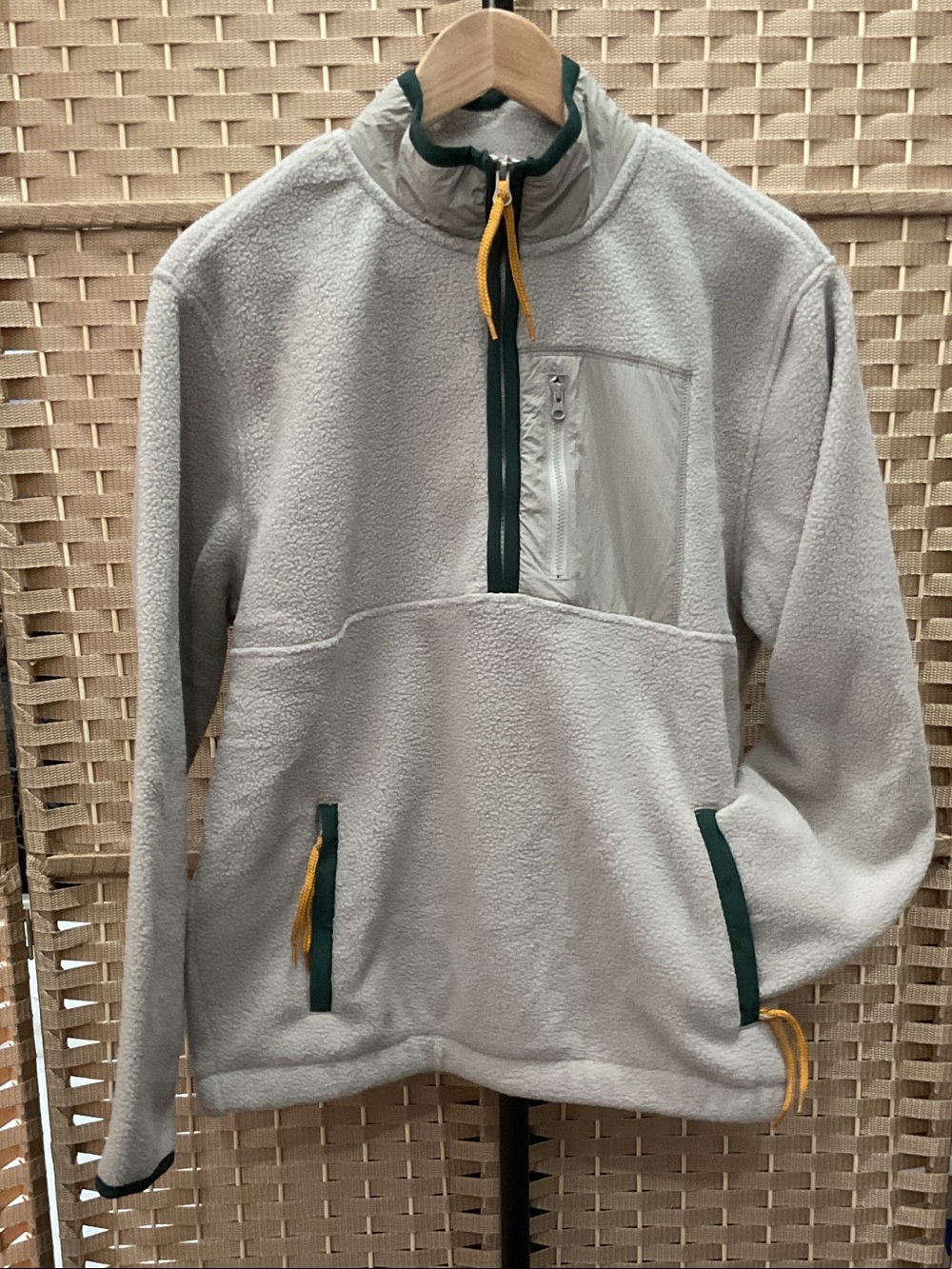 GAP Light Cream Fleece Half-Zip Pullover with Dark Green Trim and Yellow Accents